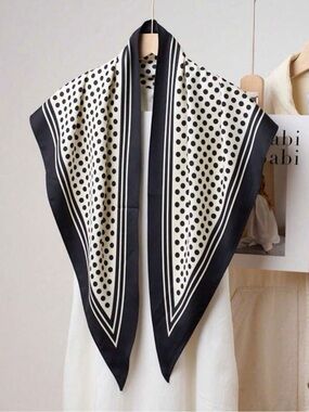Black & white Polka Dot Scarf A1989